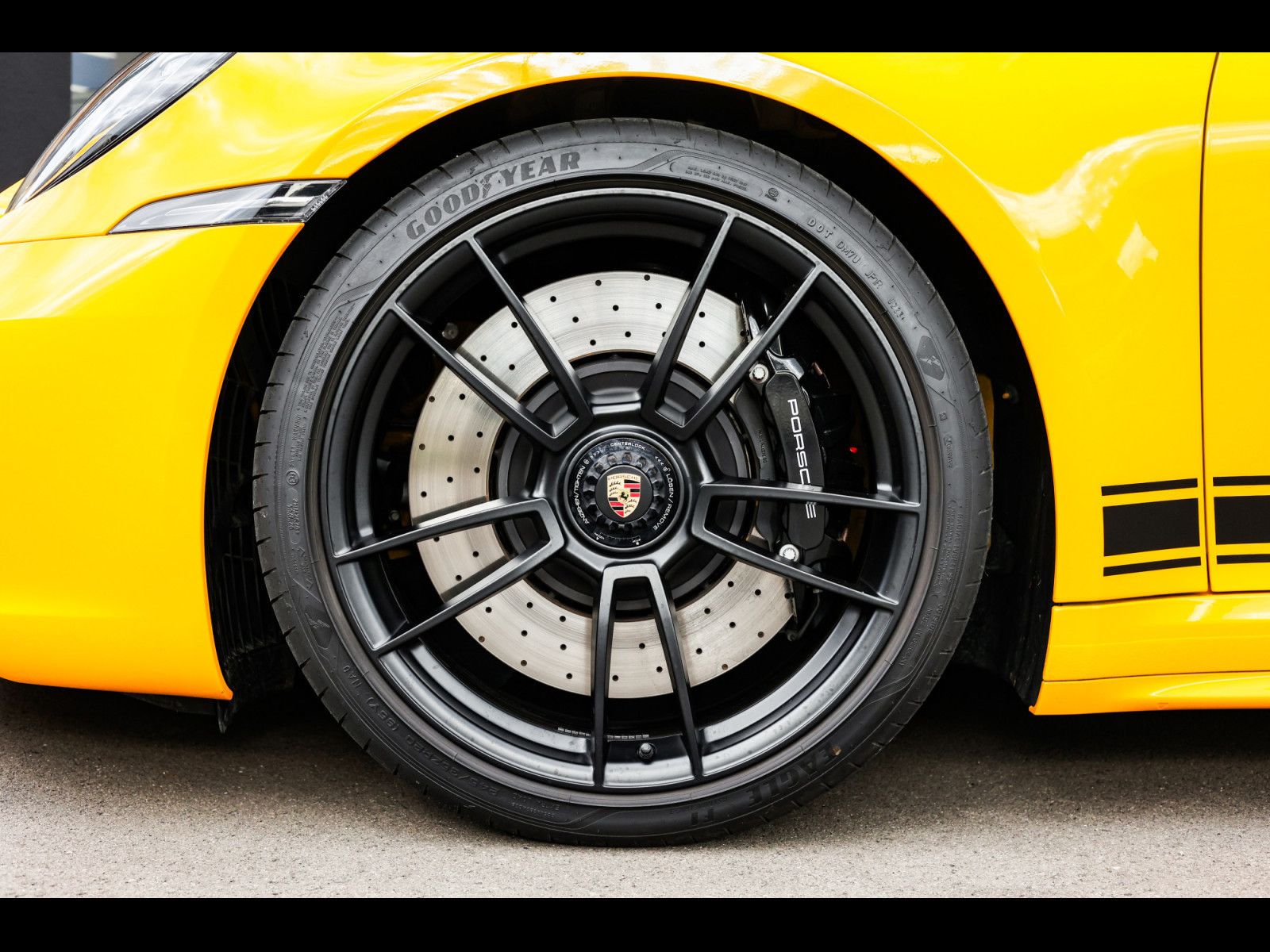 Porsche 911 992.1 CARRERA 4 GTS COUPE PDK°PTS°MANUFAKTUR