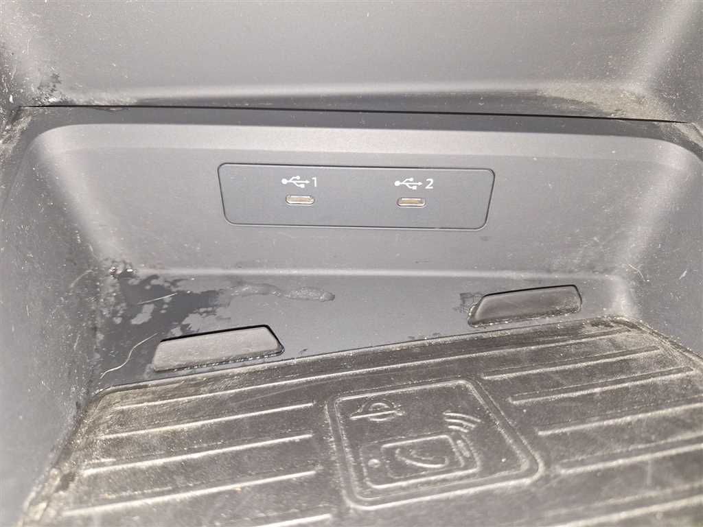 Audi A3 advanced 35 2.0 TFSI S-tronic MMI Standhz AHK