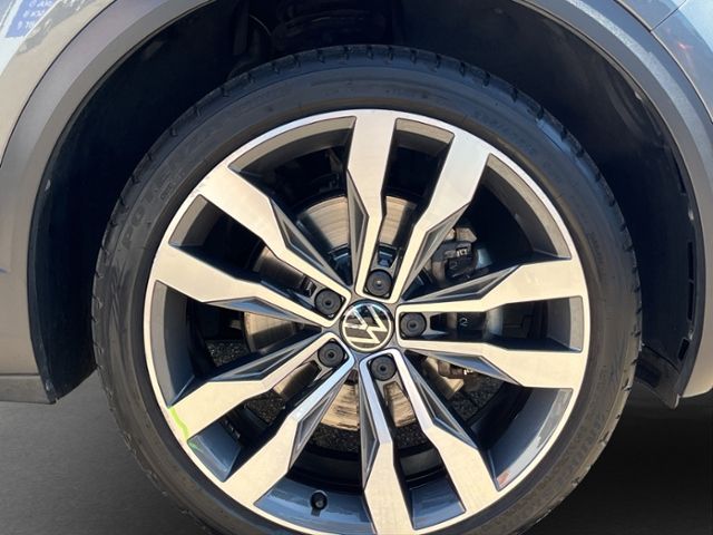 Volkswagen T-Roc 1.5 TSI DSG Sport - Samsaru's Car Outlet