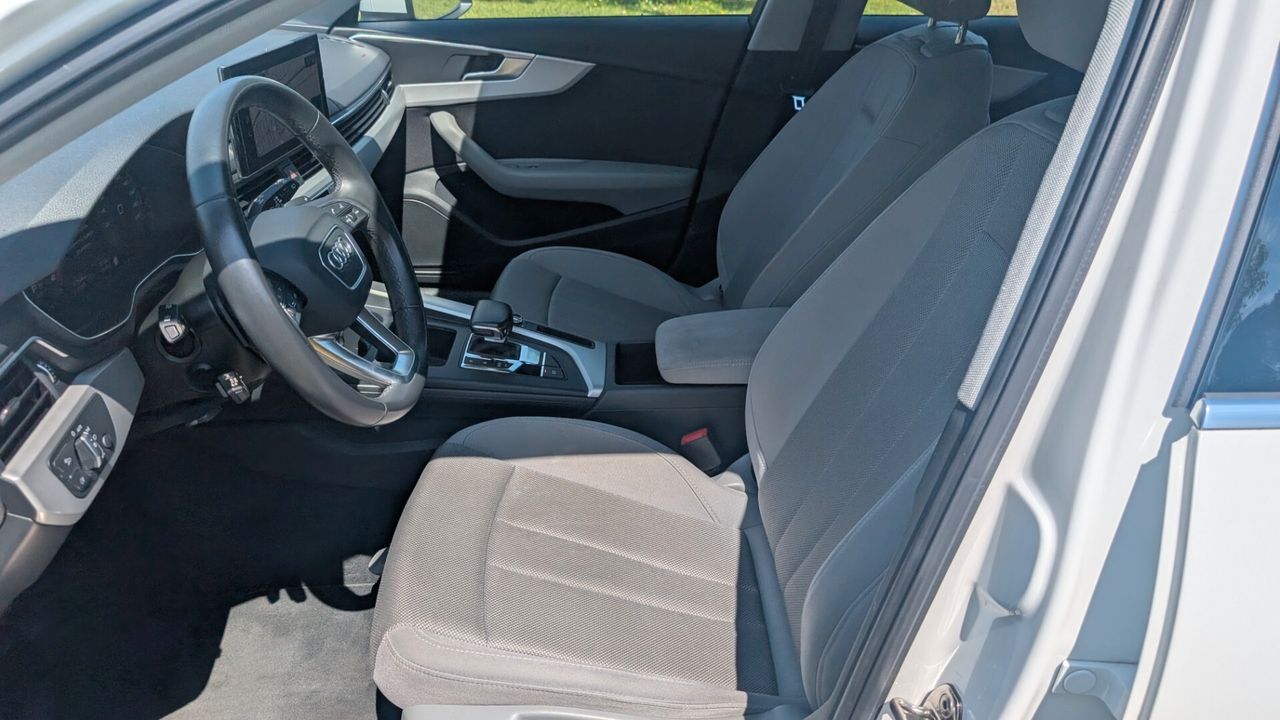 Audi A4 Avant 35 TDI S tronic - Samsaru's Car Outlet