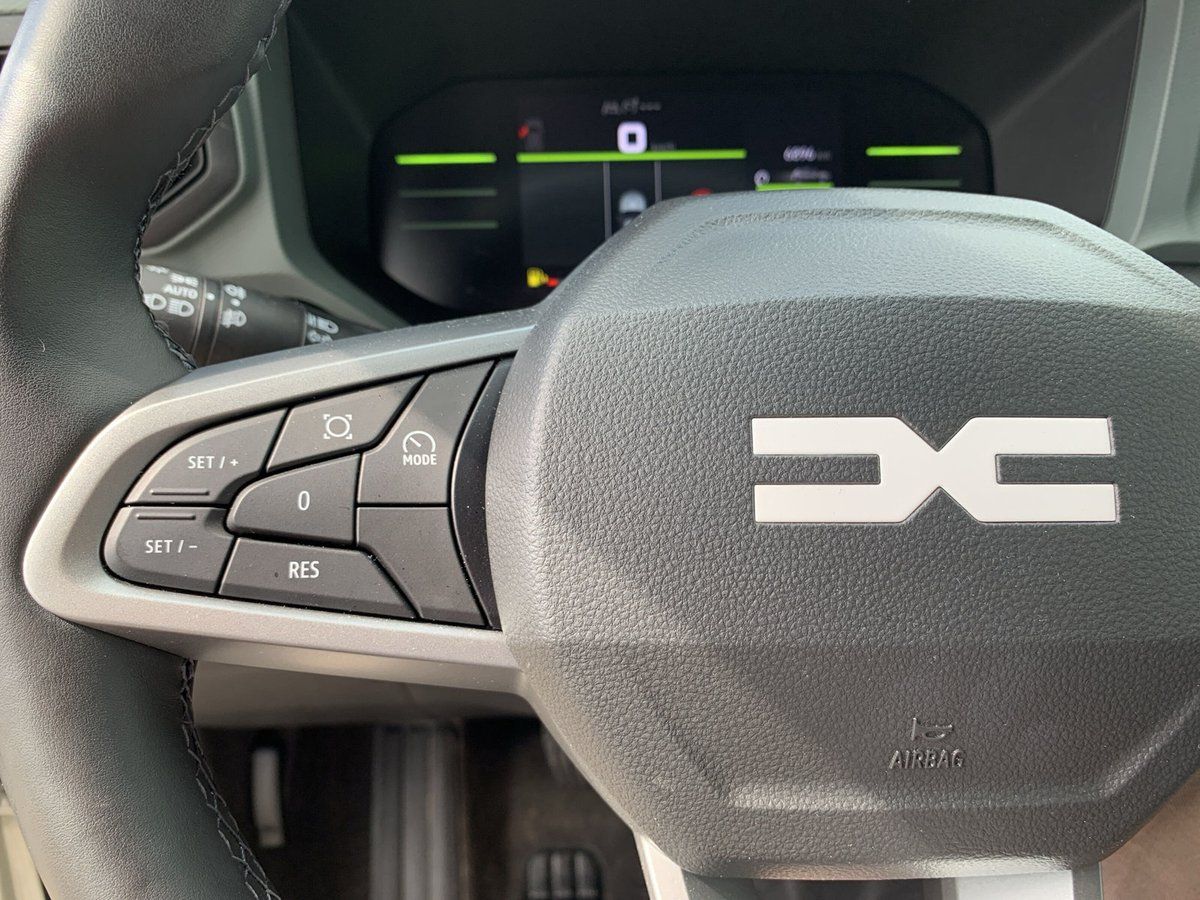 Dacia Duster EXTREME 130TCe - Samsaru's Car Outlet