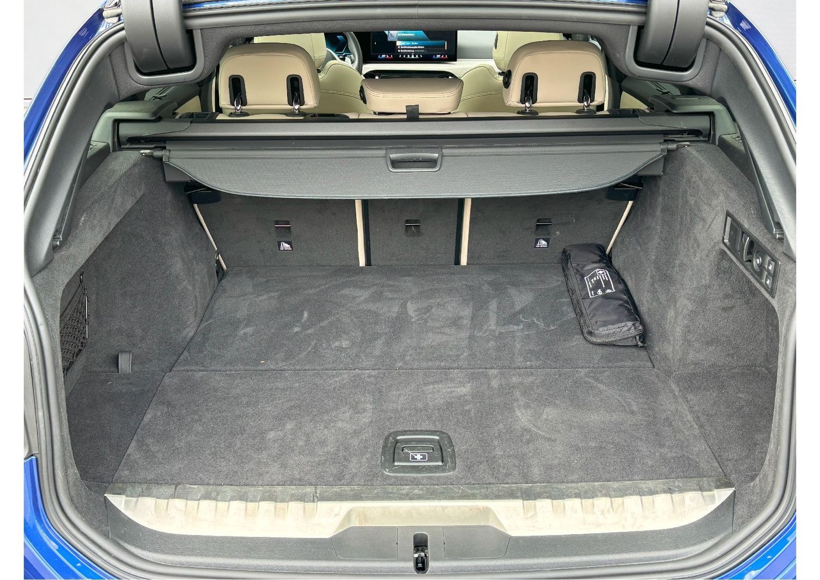 BMW 330e xDrive Touring