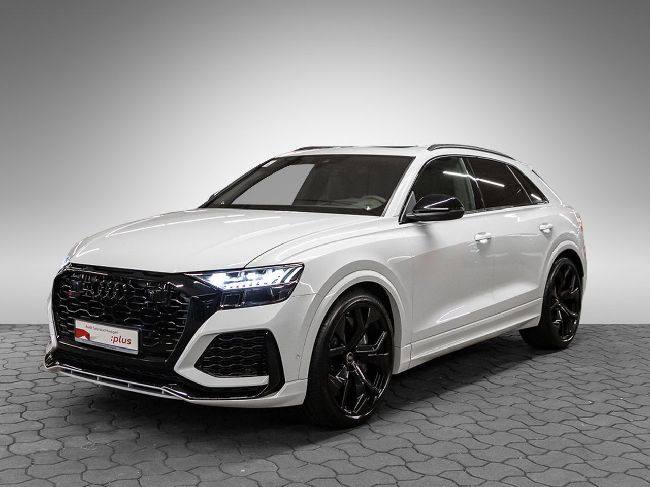 Audi RS Q8 4.0 TFSI quattro Dynamik plus Akrapovic