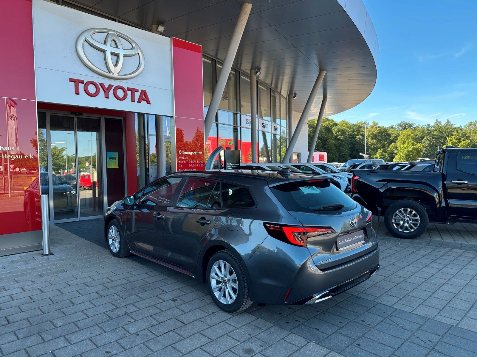 Toyota Corolla TS 1.8 Hybrid Business Edition, LED