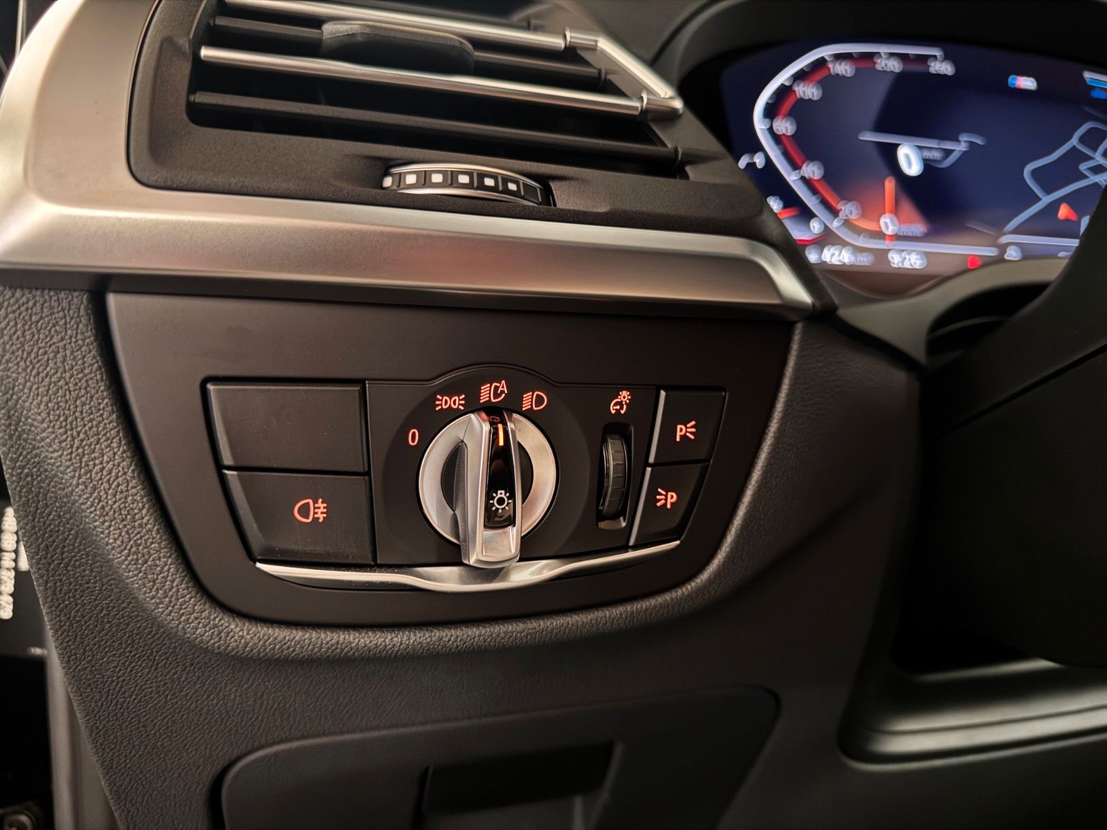 BMW X3 xDrive 20 d M Sport - Samsaru's Car Outlet