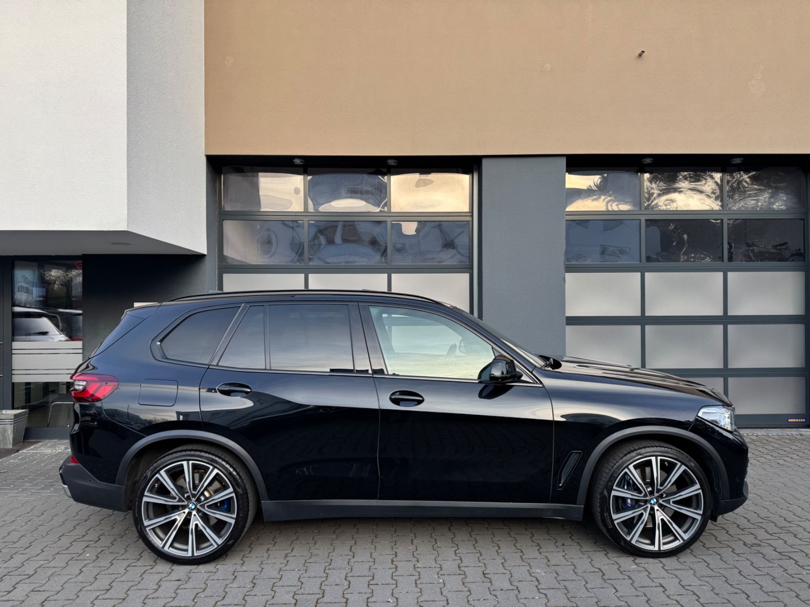 BMW X5 xDrive 40 d Pano/AHK/Standheiz/22"/HeadUp