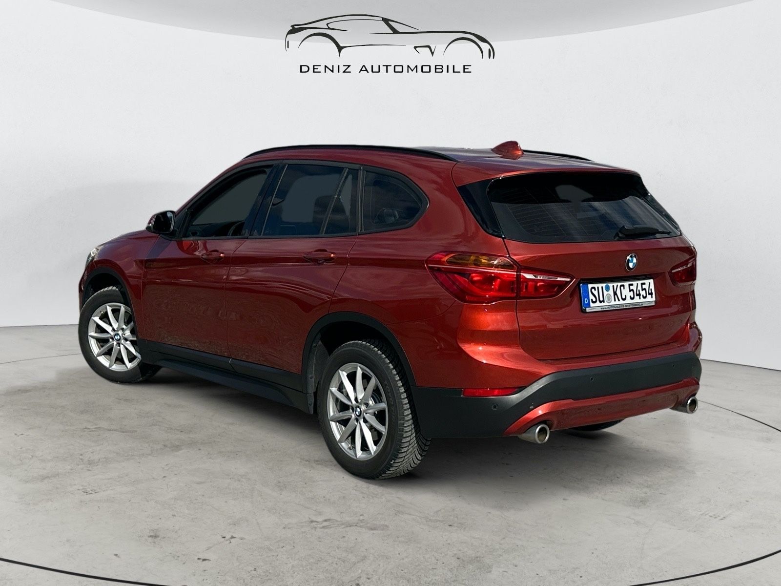 BMW X1 xDrive 25 d Advantage - Samsaru's Car Outlet