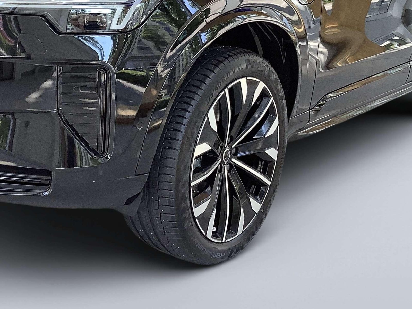 Volvo XC90 Ultra Dark Recharge Plug-In Hybrid AWD