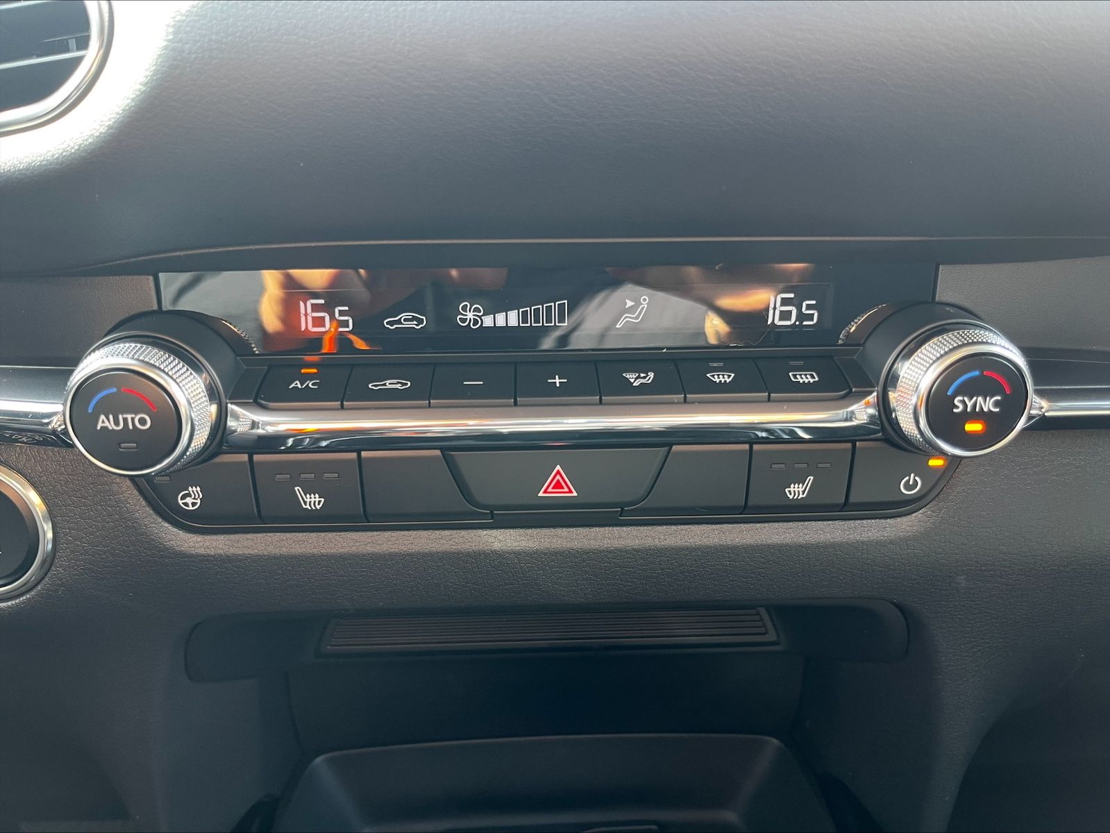 Mazda CX-30 2.0L e-SKYACTIV X 186ps 6AT Exclusive-line