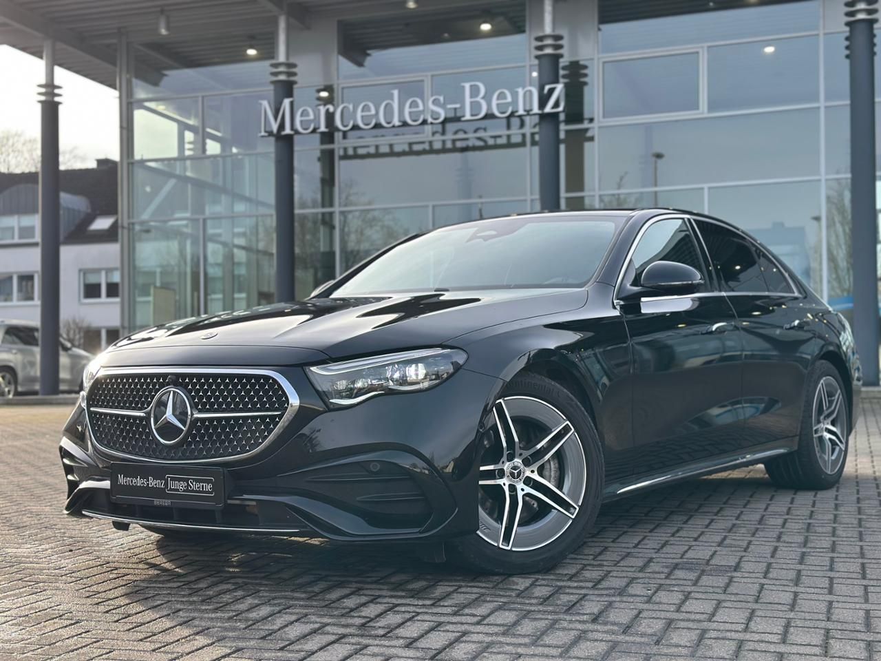 Mercedes-Benz E 450 d 4M AMG Digital Light Memory Distronic