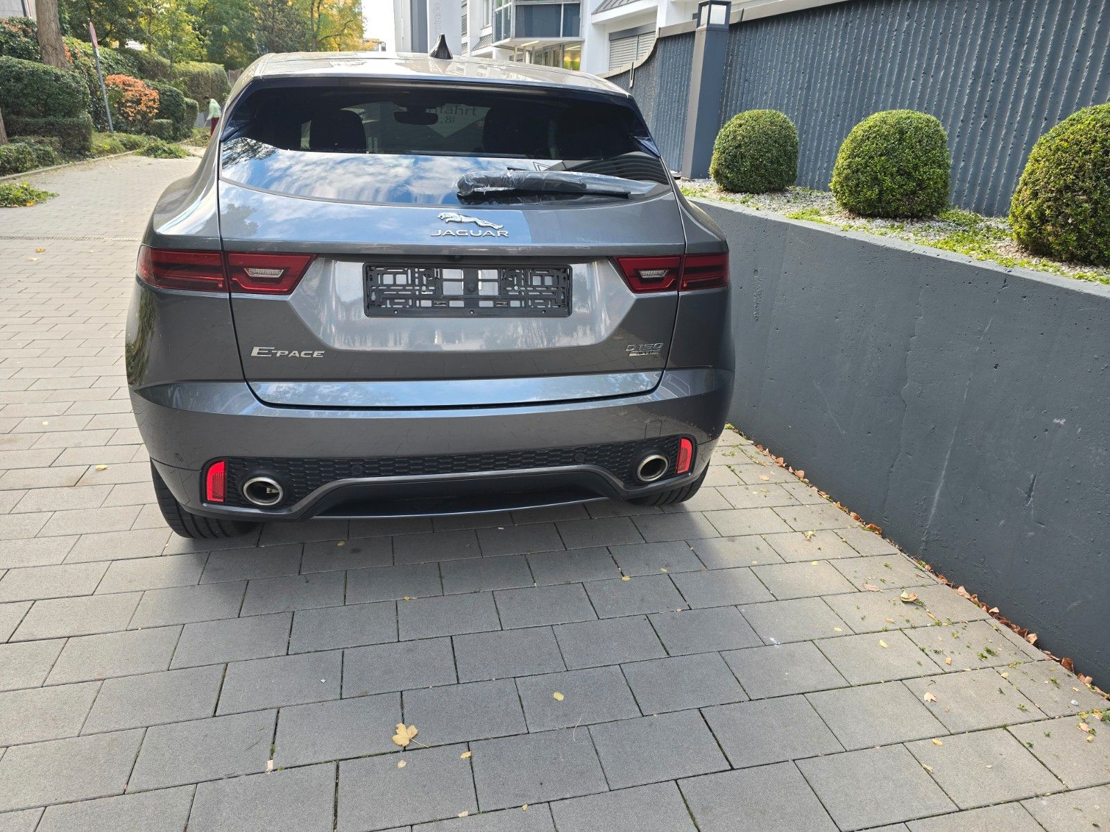 Jaguar E-Pace E-PACE R-Dynamic S AWD,Automatik,Leder,Pa