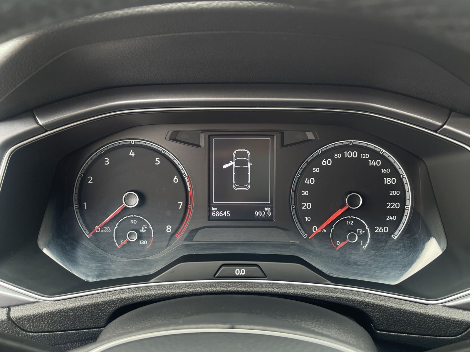Volkswagen T-Roc 1.5 TSI Active - Samsaru's Car Outlet