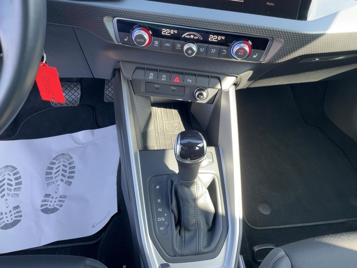 Audi A1 Advanced ACC AUTOM Kamera SHZ LE Spurha.