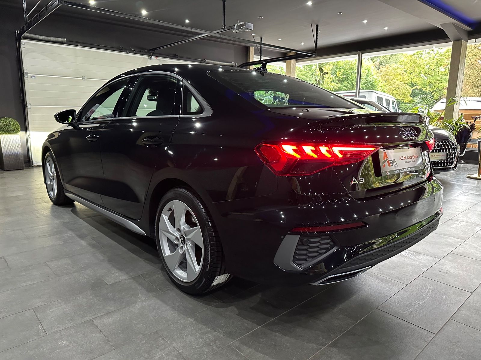 Audi A3 Limousine 35 TDI S line /1.HAND / ACC /8xFach