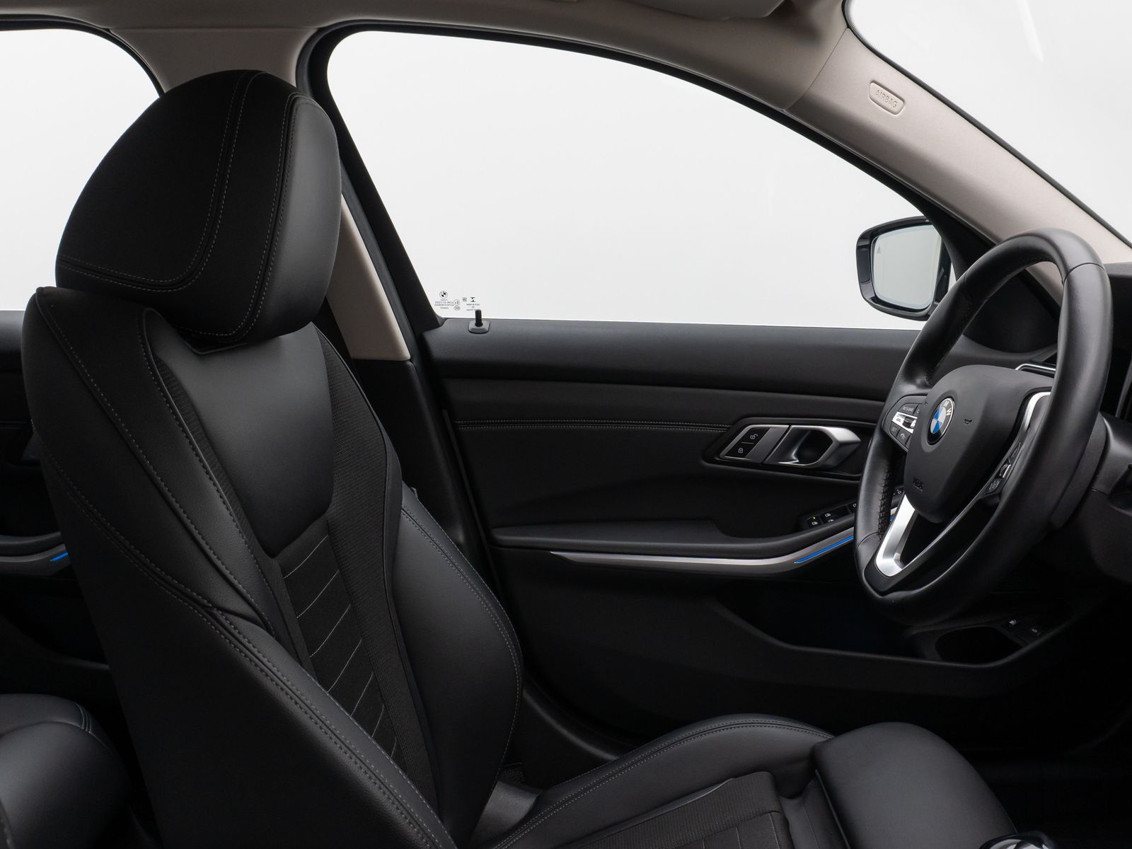 BMW 330e xD Sport Line - Samsaru's Car Outlet