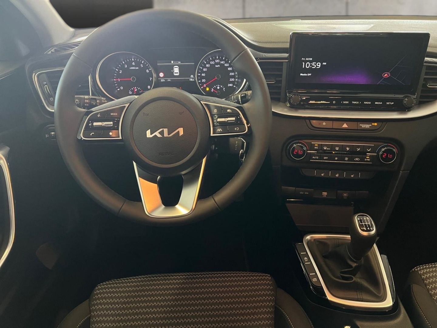 Kia Ceed 1.0T VISION - Samsaru's Car Outlet