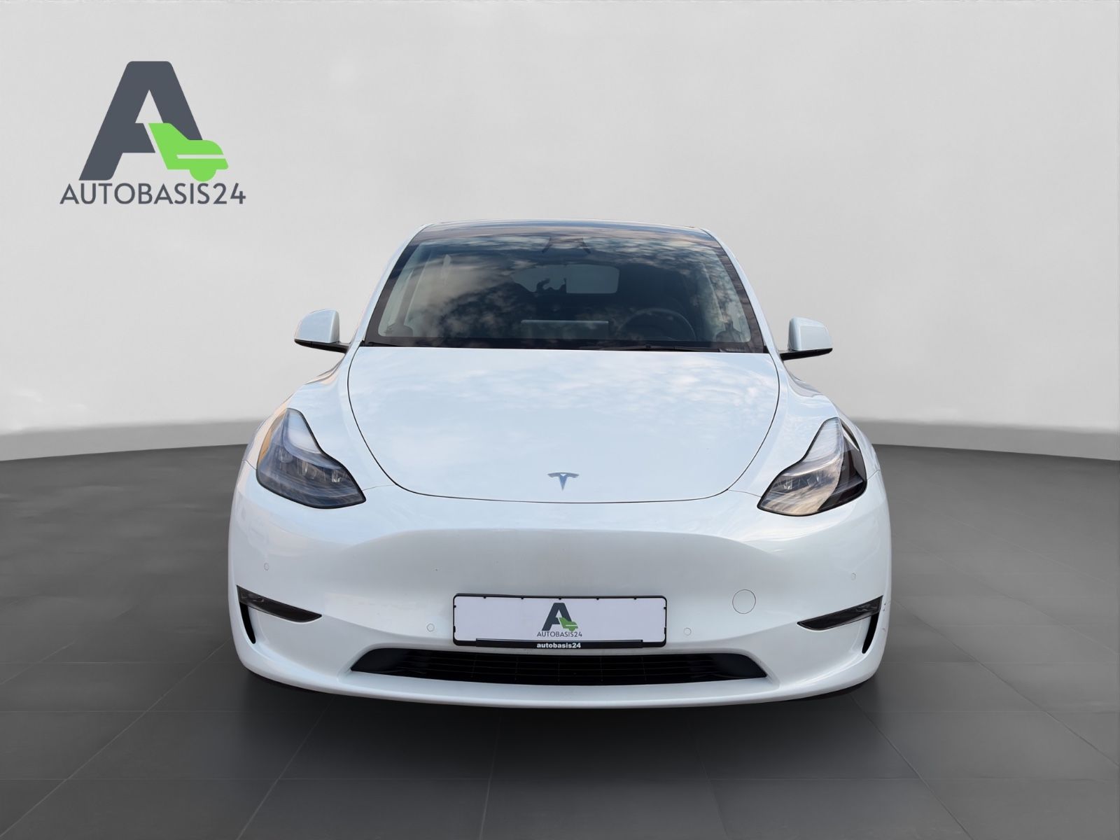 Tesla Model Y Long Range Dual AWD *Shanghai*1.Hand*