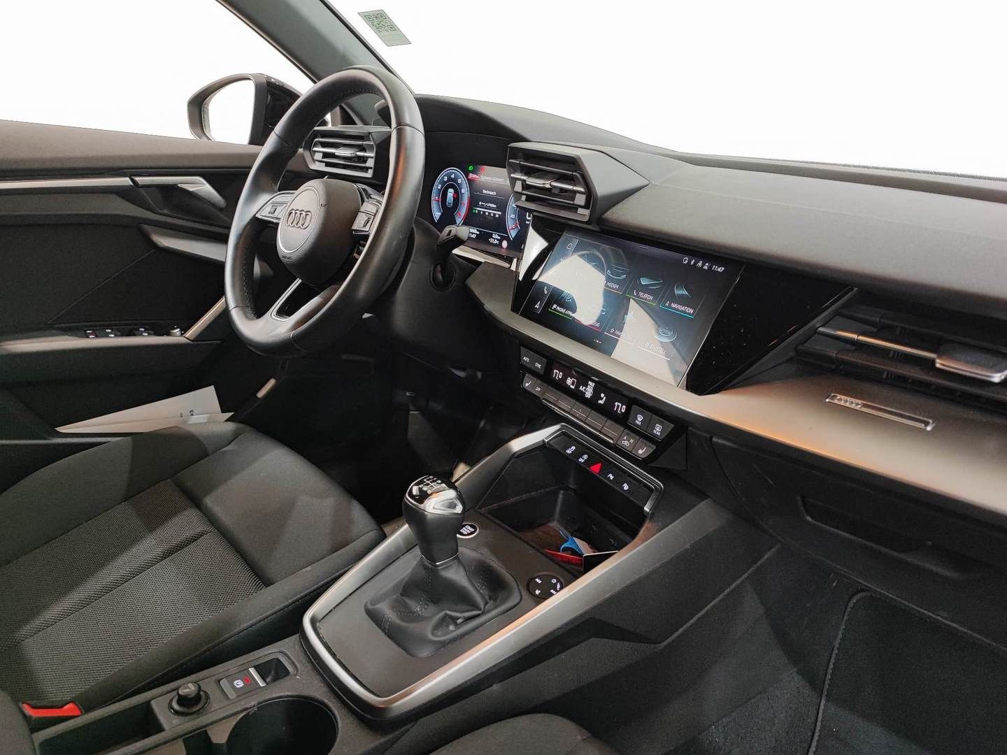 Audi A3 Sportback 35 TFSI advanced - Samsaru's Car Outlet