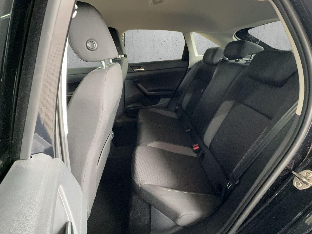 Volkswagen Taigo 1.0 TSI LIFE - Samsaru's Car Outlet