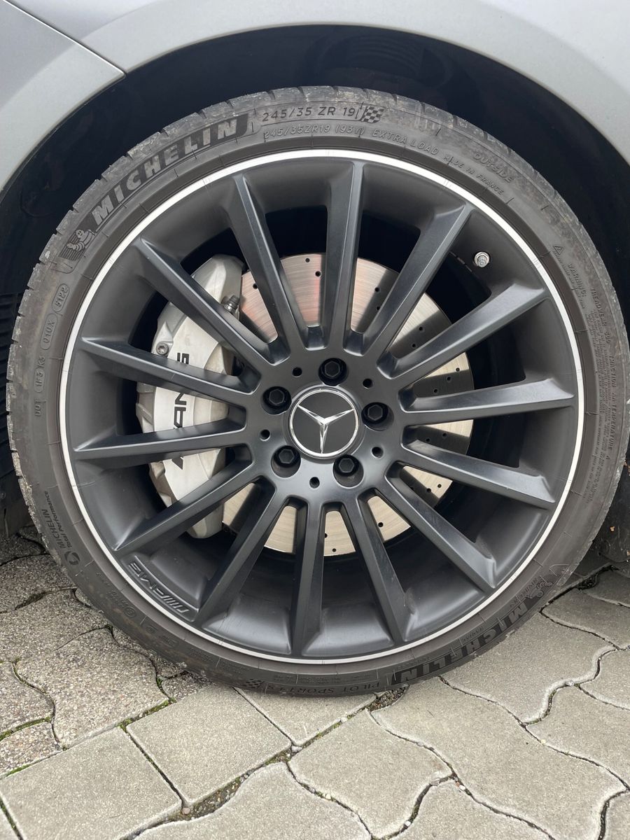 Mercedes-Benz CLA 35 AMG - Samsaru's Car Outlet