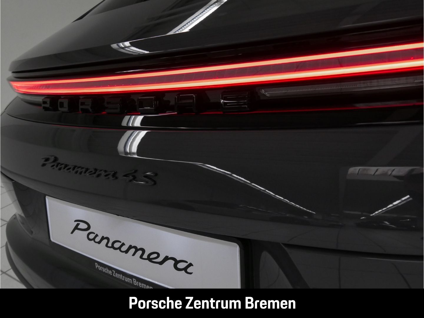 Porsche Panamera 4 S E-Hybrid HD-Matrix Led Bose Sportab