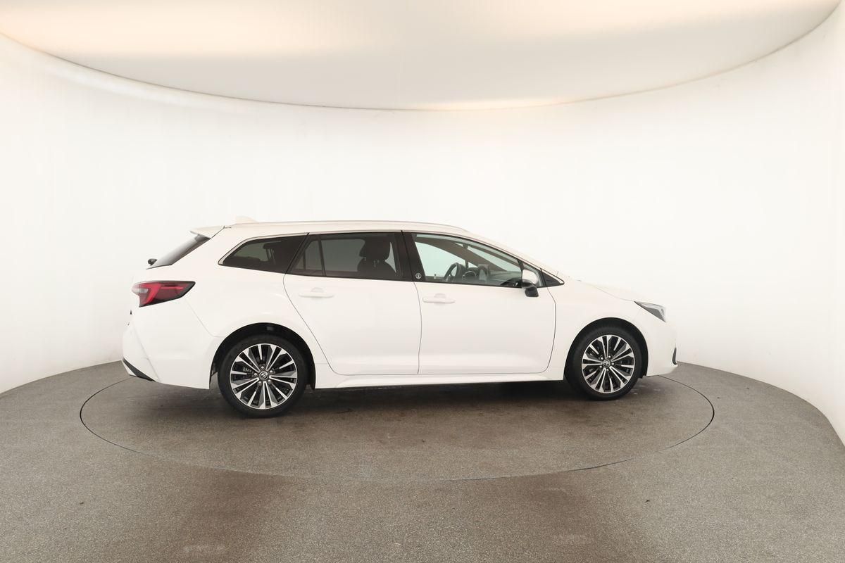 Toyota Corolla Touring Sports 1.8 CVT Team D Navi Kam