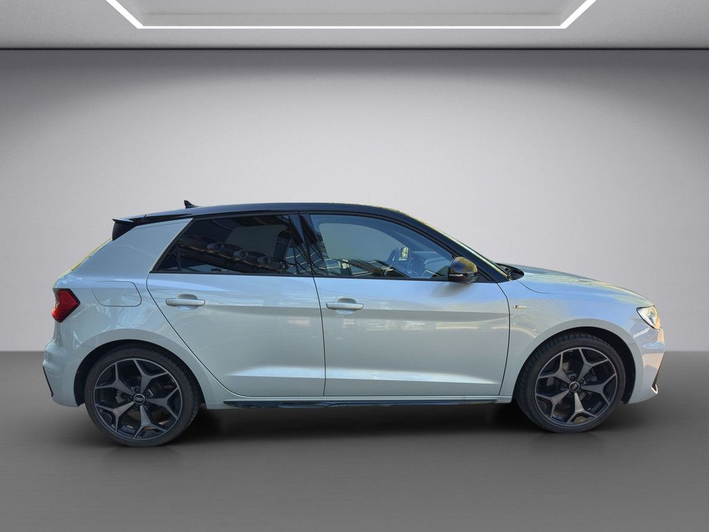 Audi A1 Sportback 35 1.5 TFSI S-tronic S line LED ACC