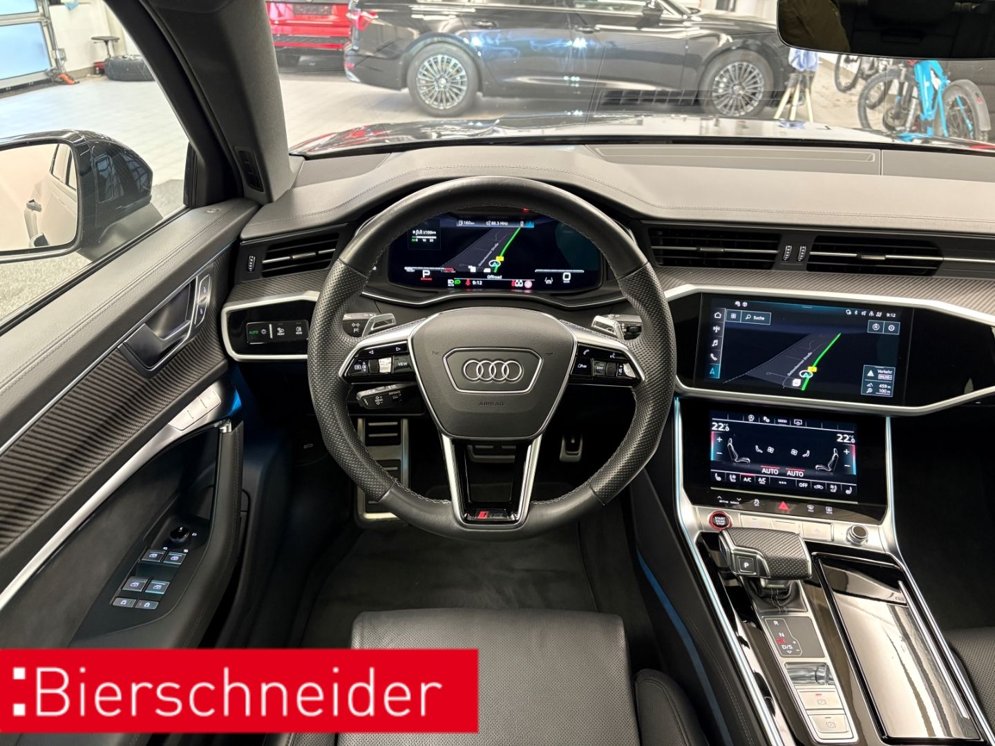 Audi RS6 Avant KERAMIK 305 KM H LASER 21 S-SITZE UMGE