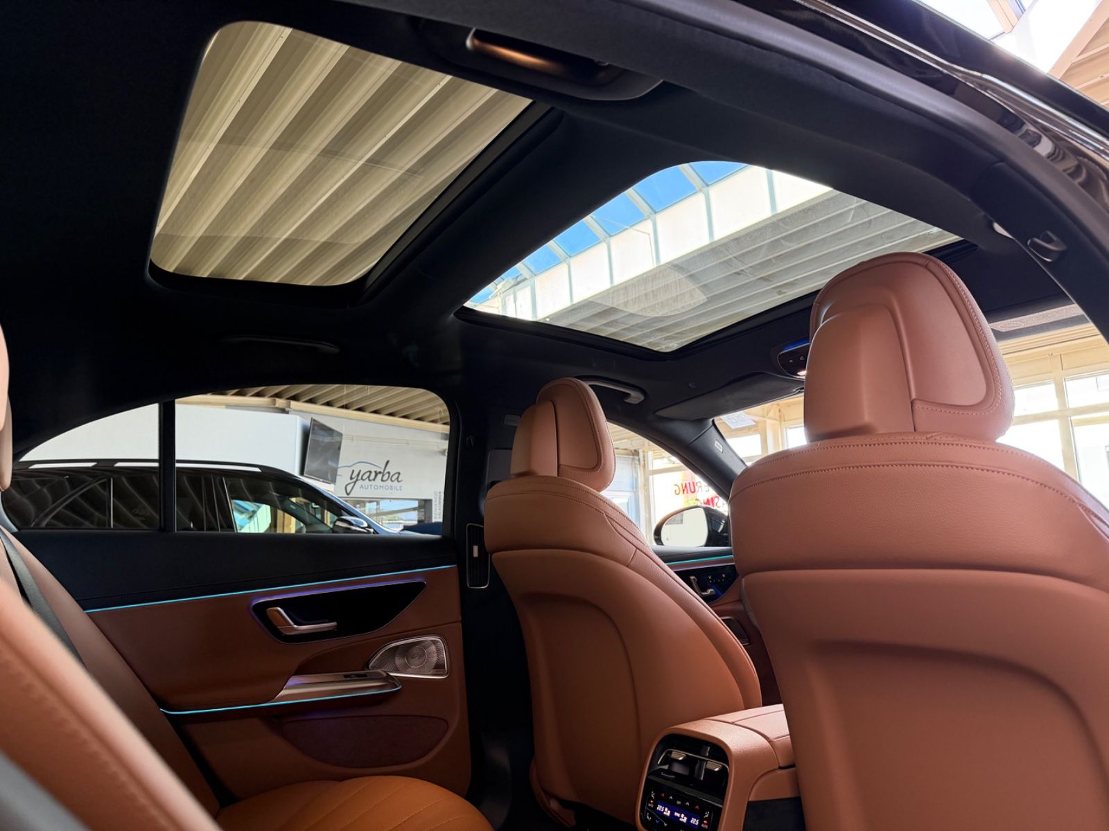 Mercedes-Benz E 220 d 4Matic  AMG PremiumPlus/Superscreen/21"