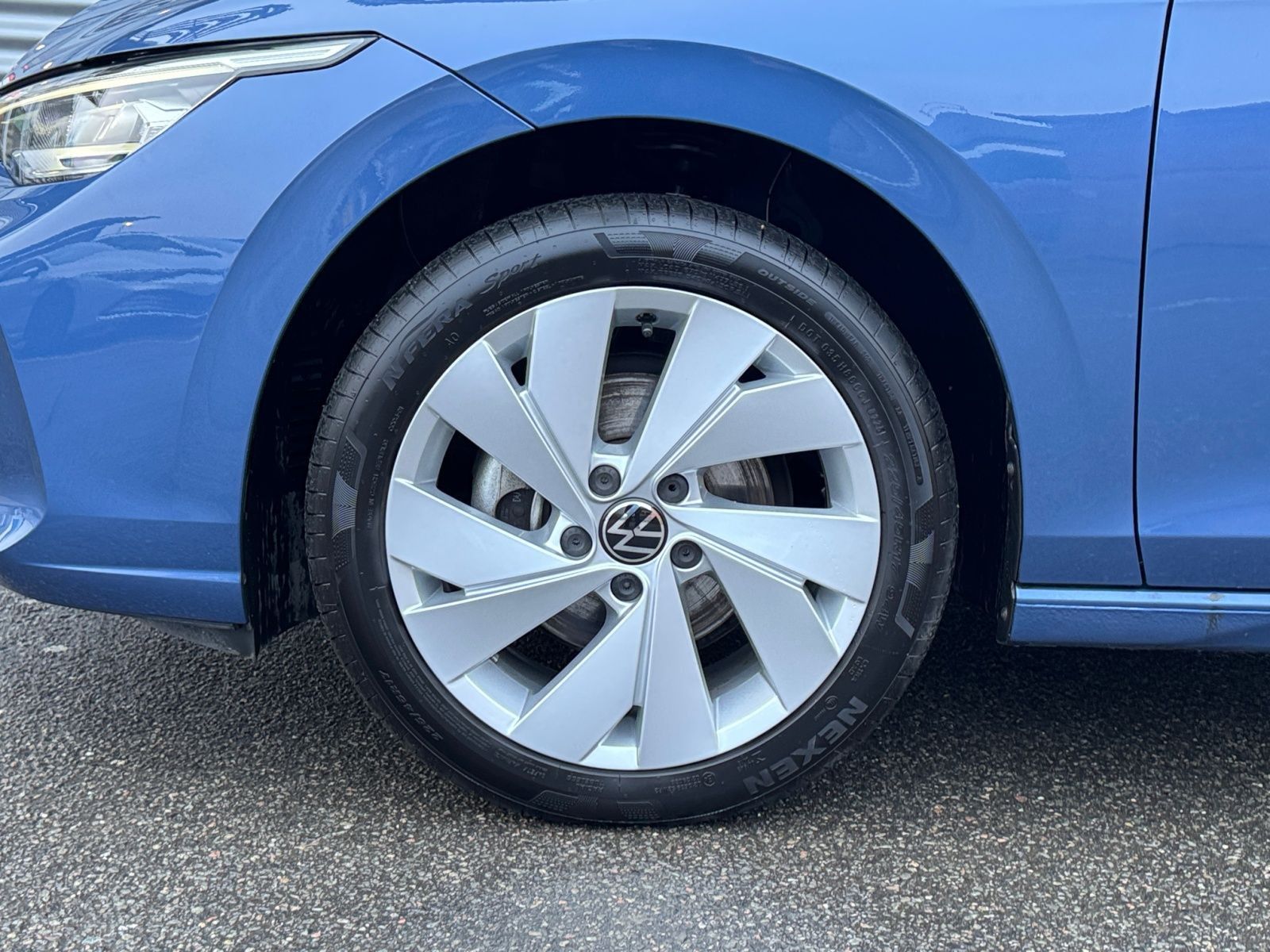Volkswagen Golf Style 1.5 eTSI DSG NAVI LED 360° ACC