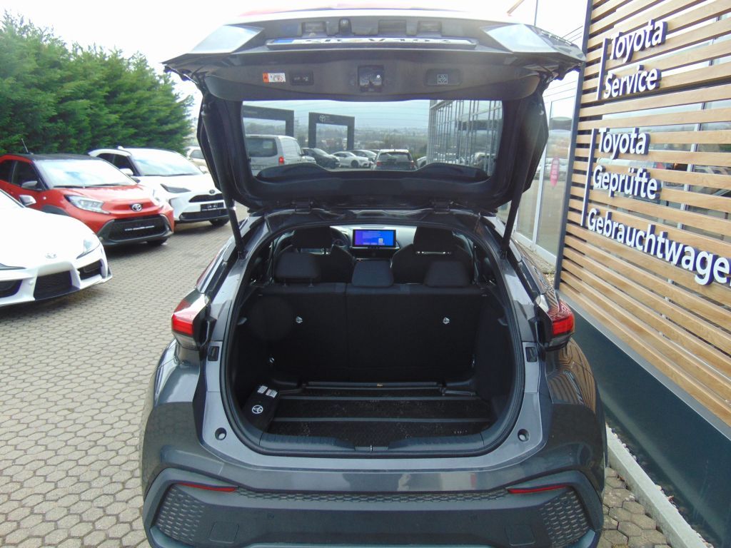 Toyota C-HR 2.0 Hybrid Team Deutschland*TECHNIK-PAKET*