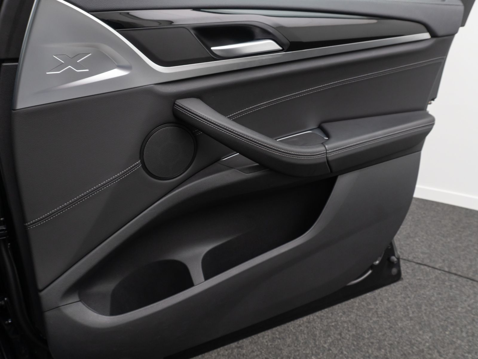 BMW X3 xD30d M Sport - Samsaru's Car Outlet