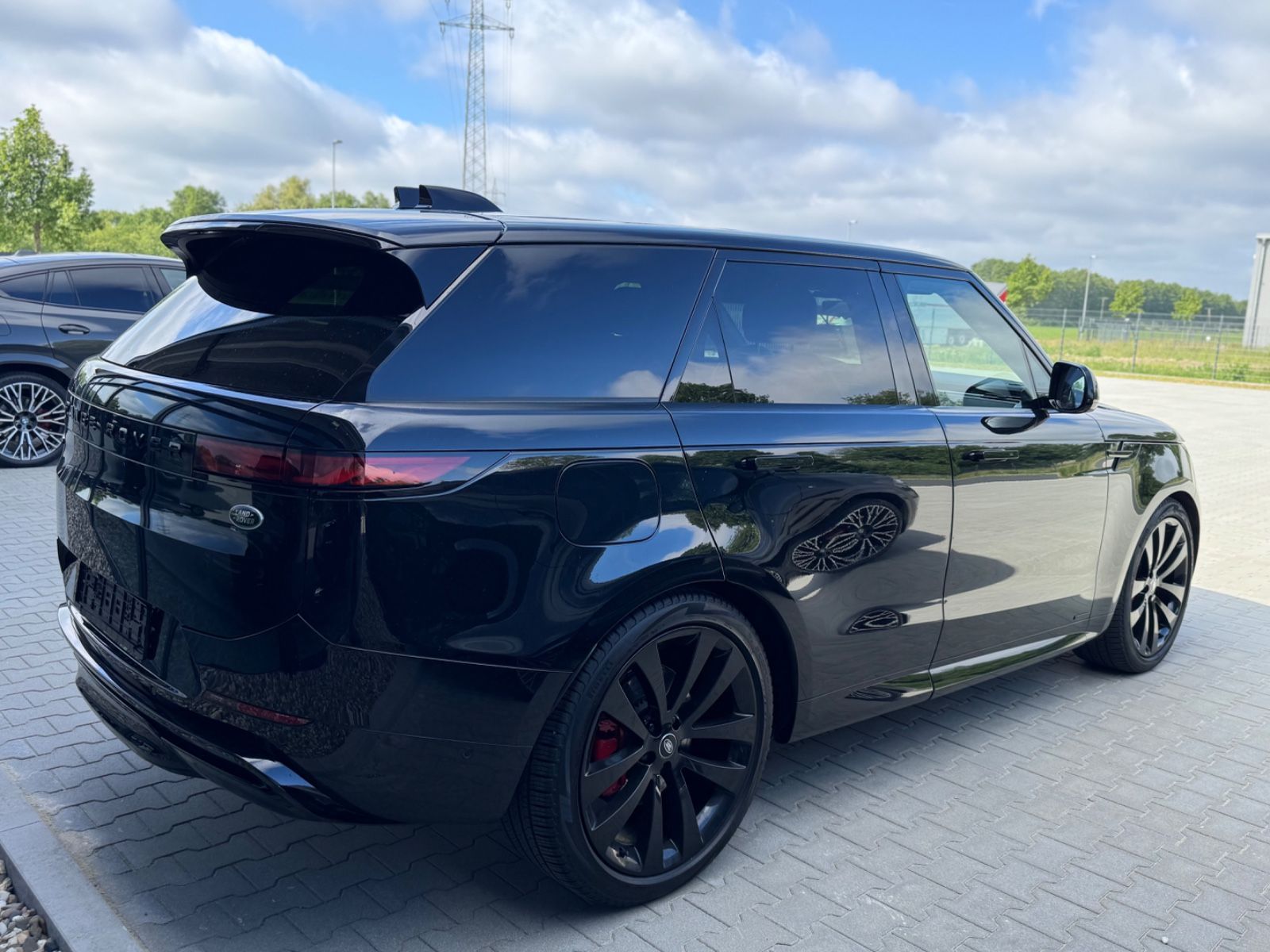 Range Rover Sport Autobiography - Samsaru's Car Outlet