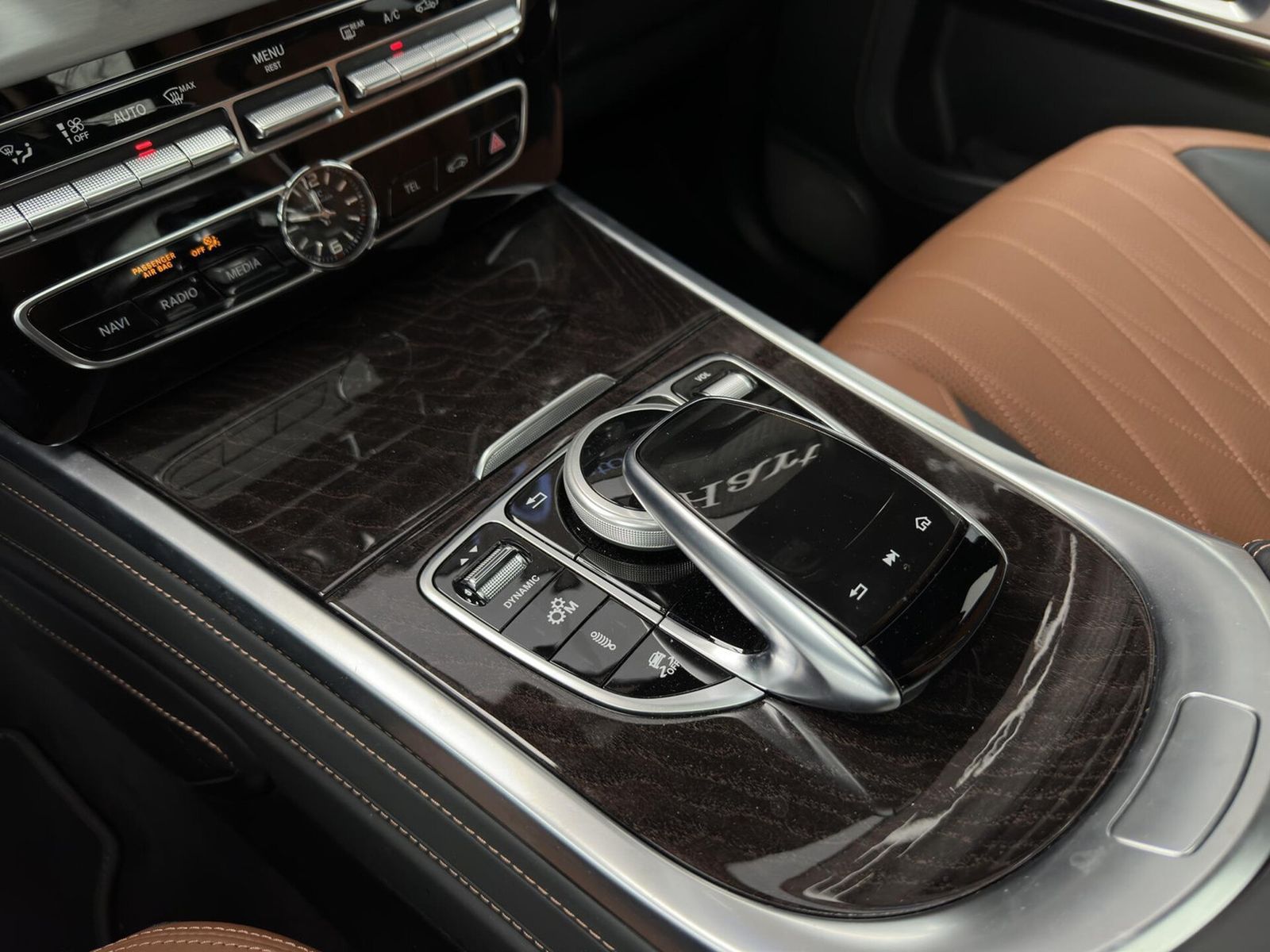 Mercedes-Benz G 63 AMG - Samsaru's Car Outlet
