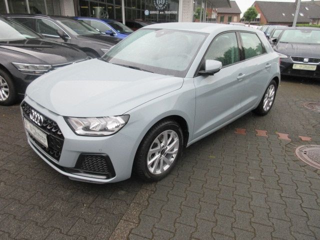 Audi A1 Sportback Advanced 1.0 TFSI S tronic KLIMA KA