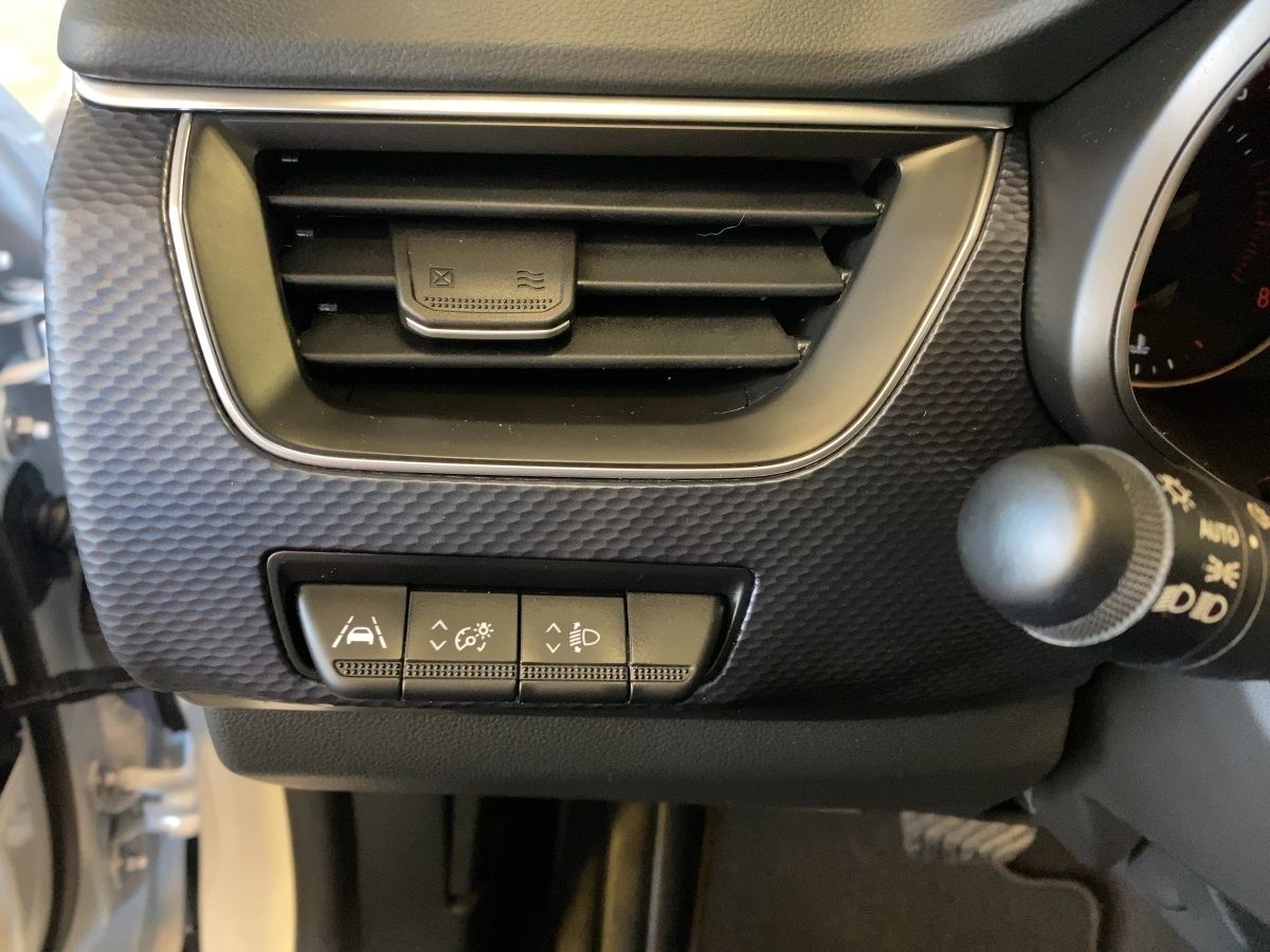 Renault Arkana 1.3 TCe 140 Equilibre - Samsaru's Car Outlet