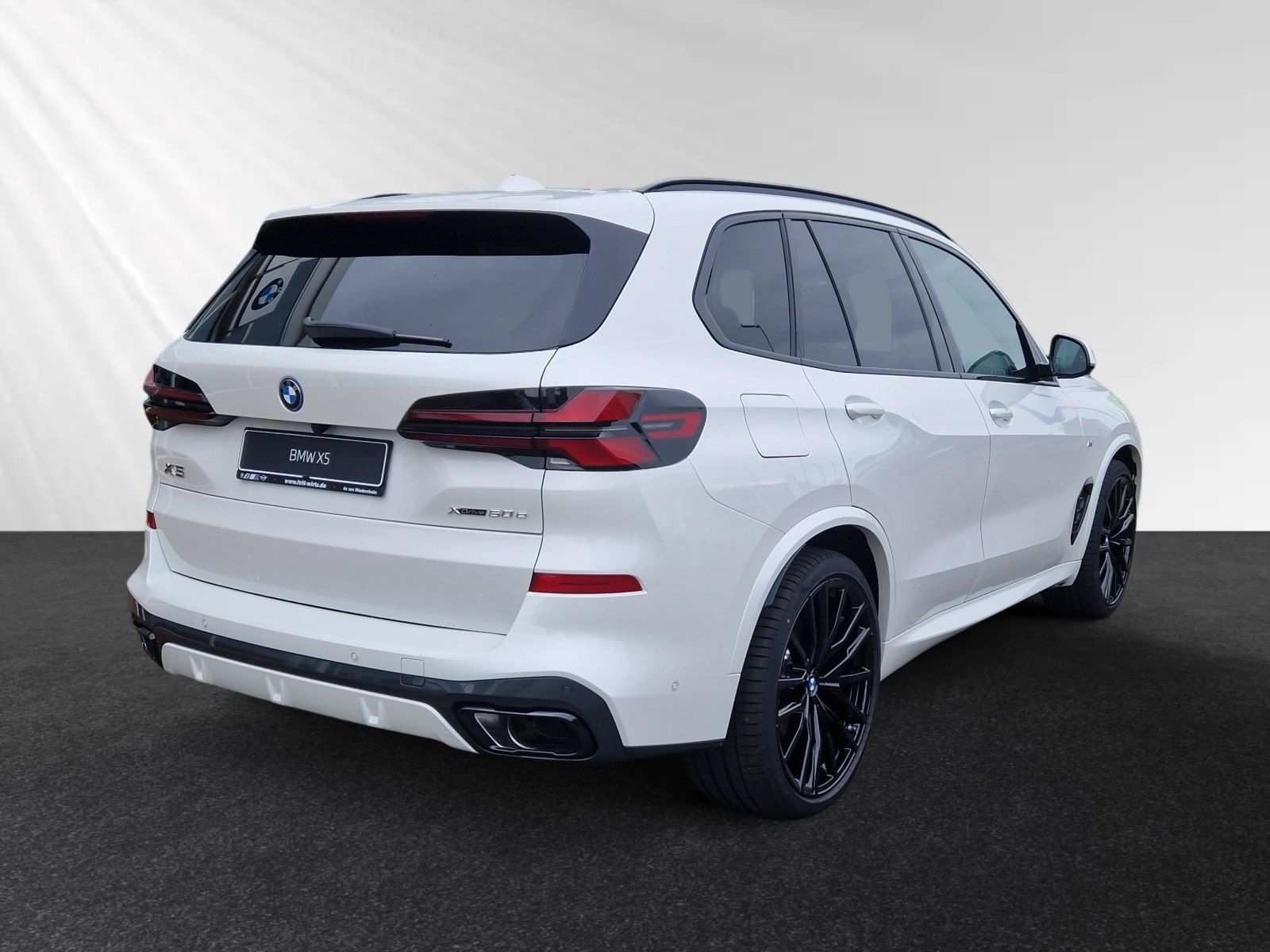 BMW X5 xDrive50e M Sport Pro|AHK|SkyLounge|H/K