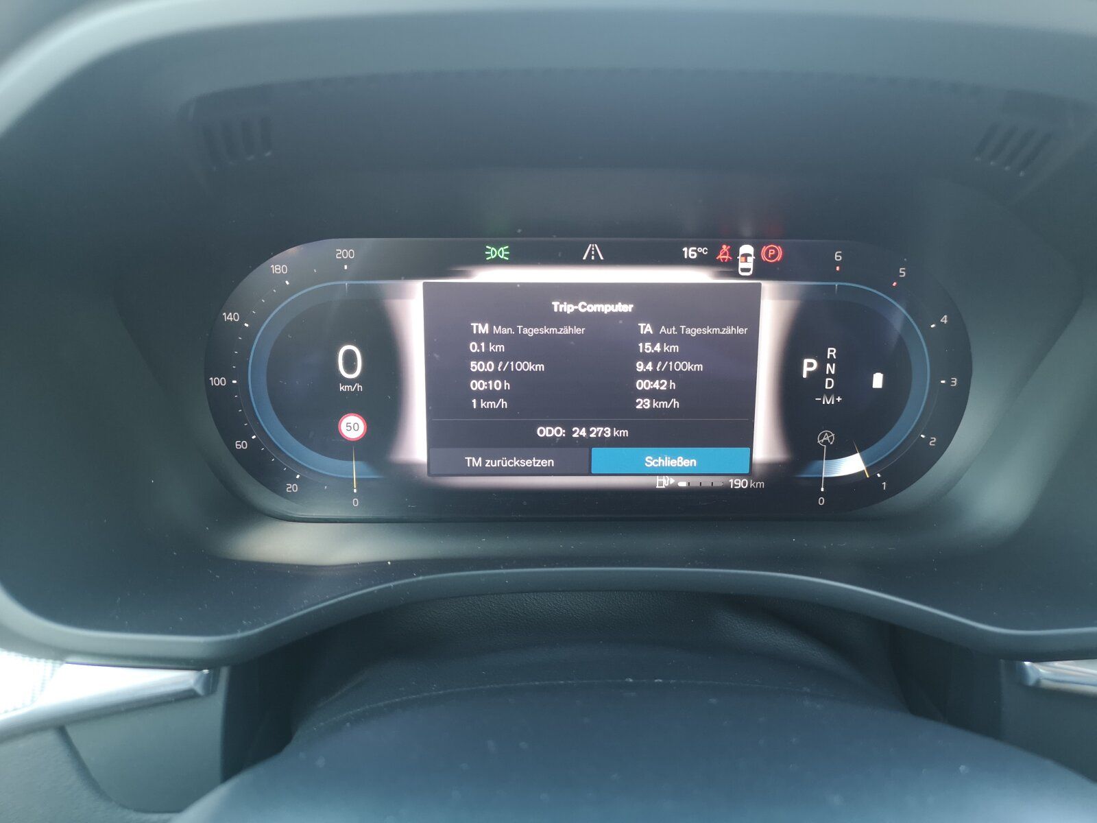 Volvo XC60 B4 Plus Bright SHD/Keyless-Start/Autom./LED