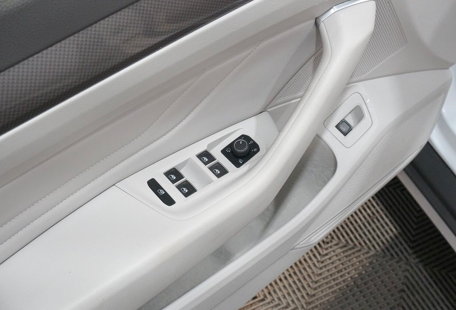 Volkswagen Passat Variant Alltrack 4Motion*ACC*RFK*MATRIX*