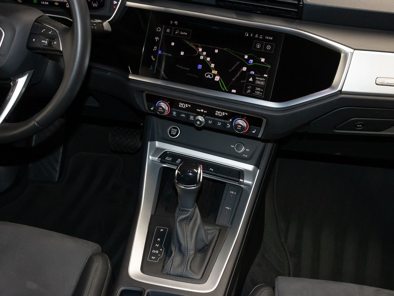 Audi Q3 Sportback 40 TFSI quattro S line Kamera AHK