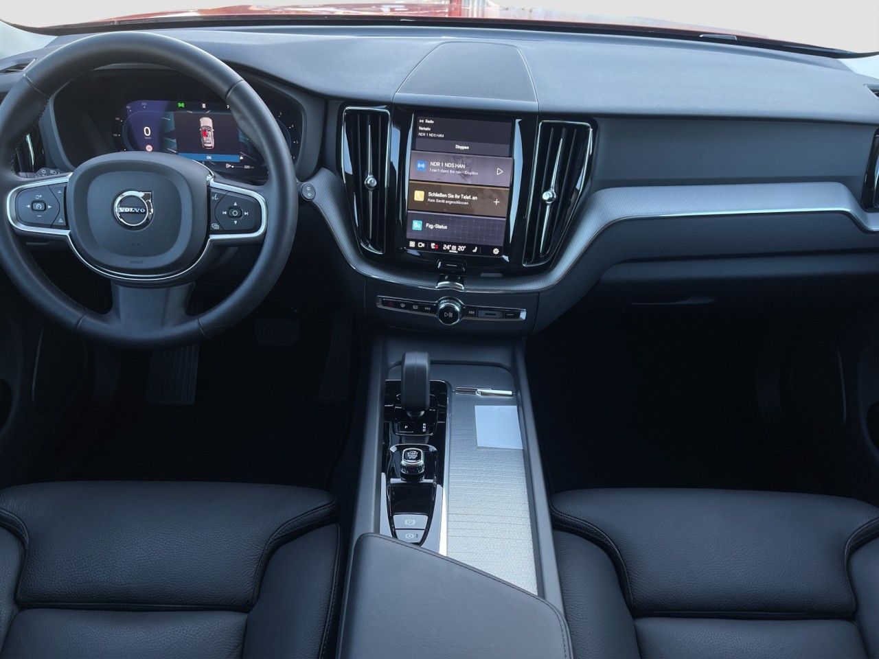 Volvo XC60 B4 Core/Leder/Navi/LED/BLIS/4xSHZ/hzb.LK