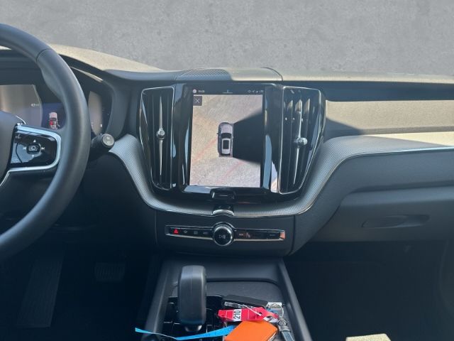 Volvo XC60 Plus Dark B4 Diesel 19''LM Standhz 360kam A