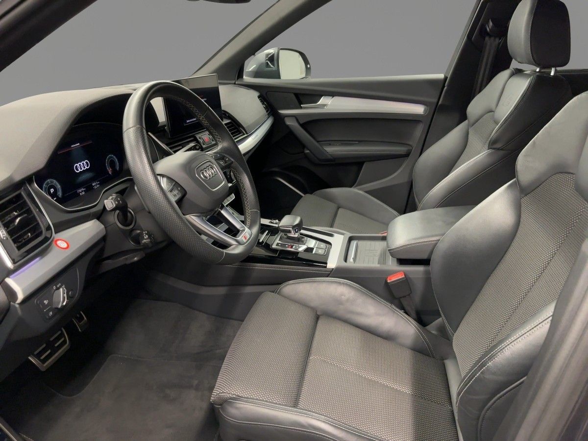 Audi Q5 S line 40 TDI qu. S tr. AHK RFK PDC MATRIX