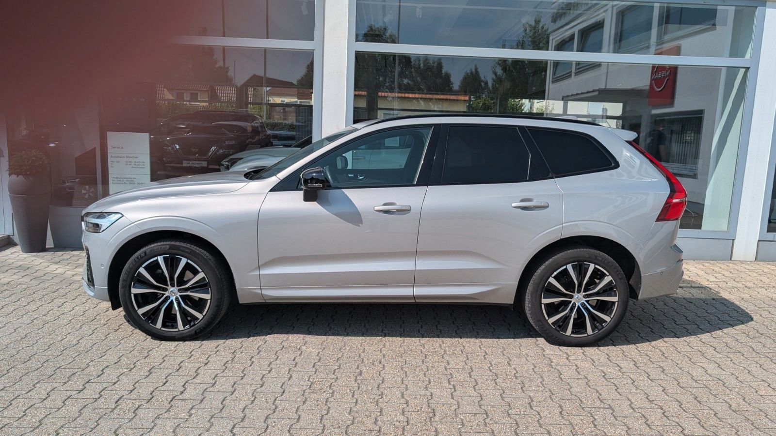 Volvo XC 60 B4 Plus Dark AWD | Standheitzung