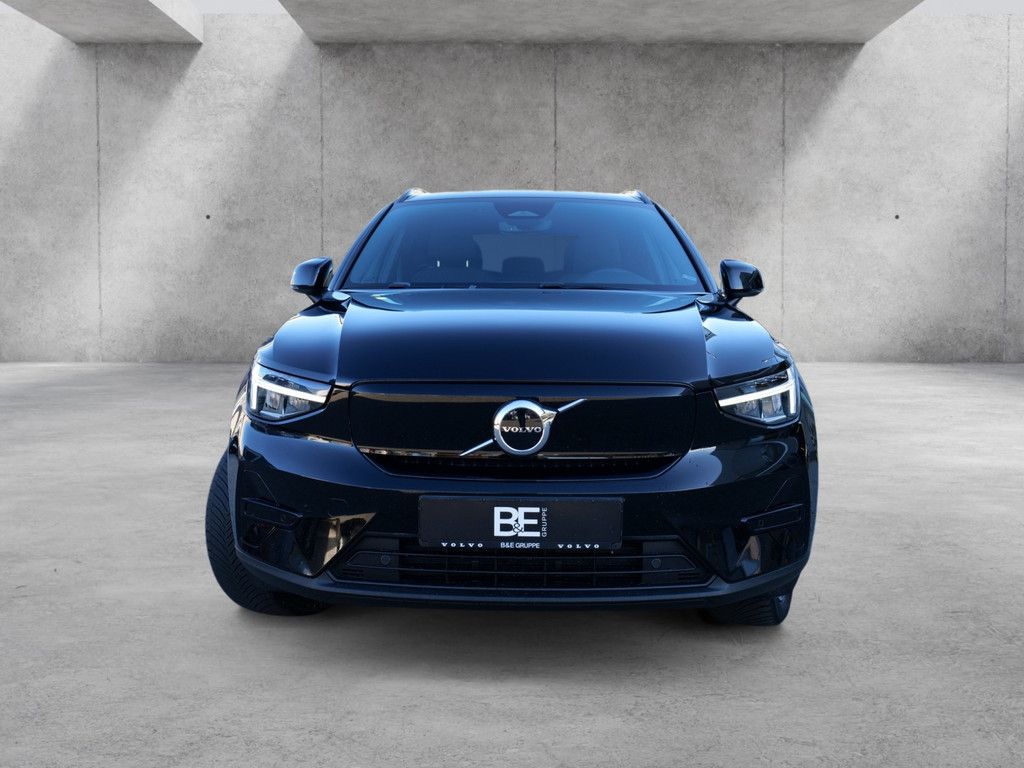 Volvo XC40 Plus Recharge Pure Electric 2WD