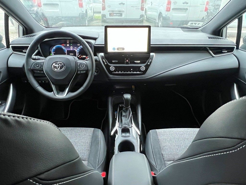 Toyota Corolla Touring Sports 1.8 Teamplayer Kamera,LM