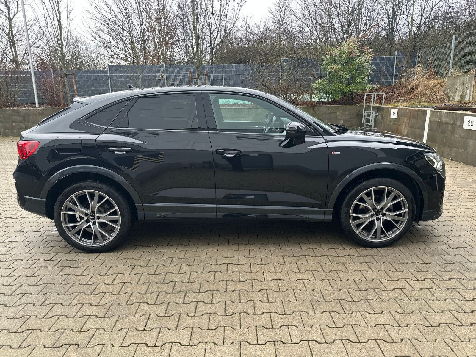 Audi Q3 35 TDI Sportback S line - Samsaru's Car Outlet