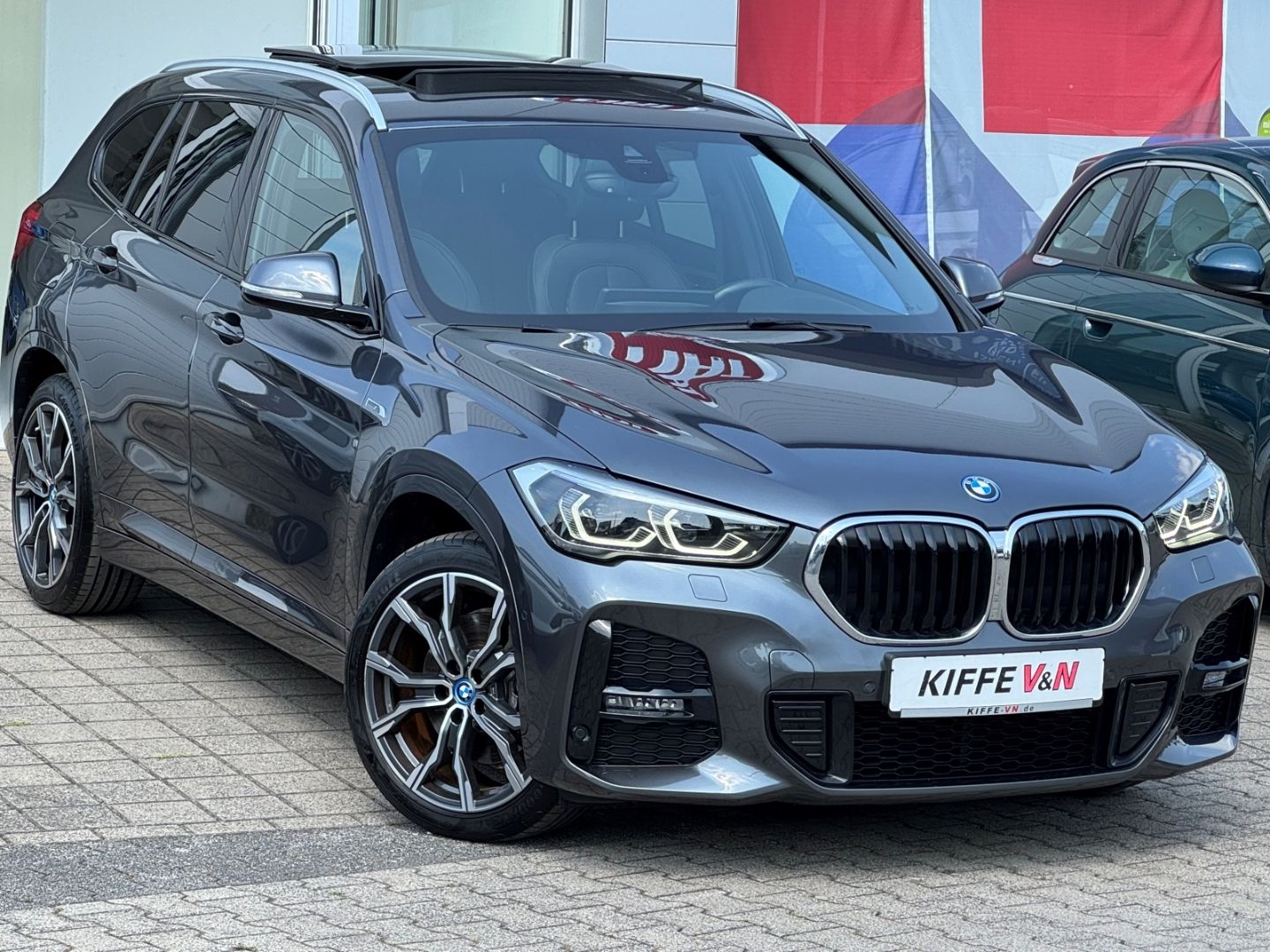 BMW X1 xDrive25e M SPORT - Samsaru's Car Outlet