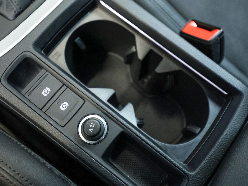 Audi Q3 S line 35 TDI quattro S tronic - Samsaru's Car Outlet