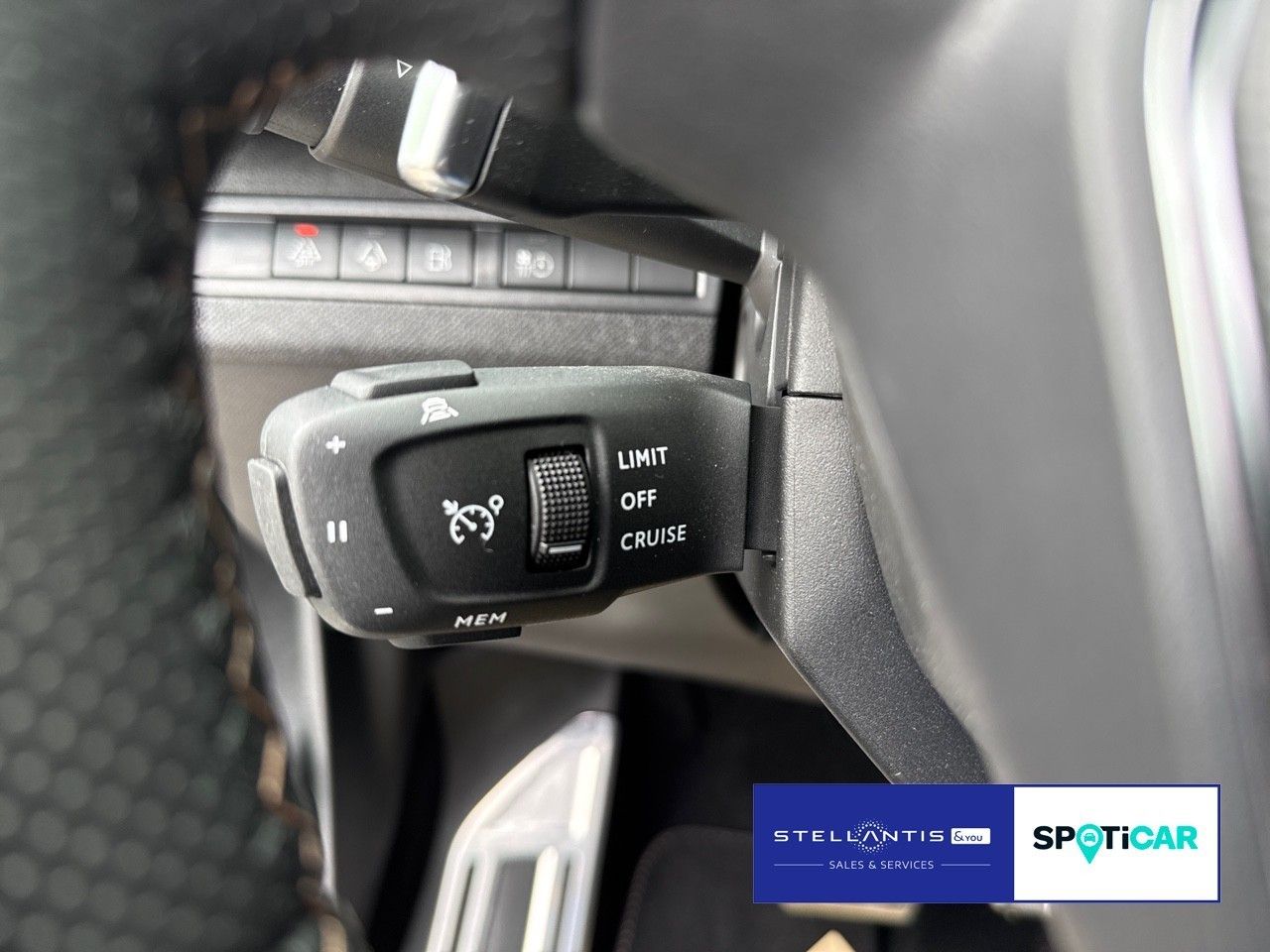 Peugeot 3008 Hybrid 225 GT SHZ NAVI CAM